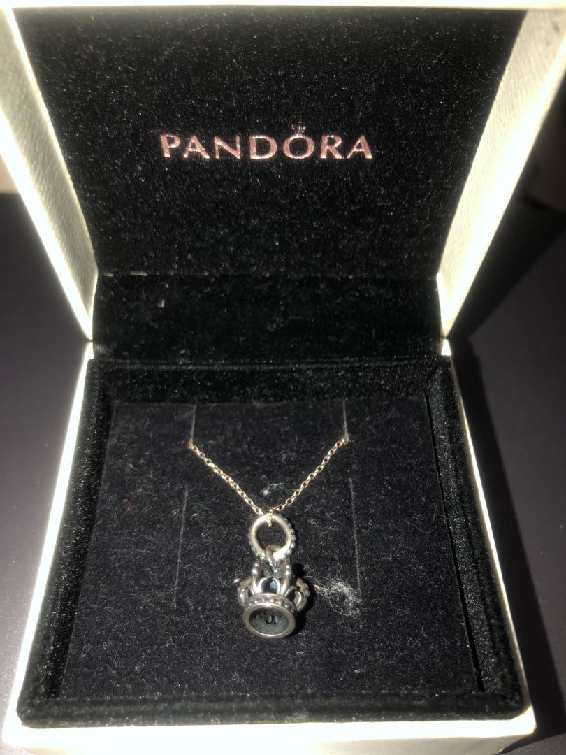 Pandora on sale queen necklace