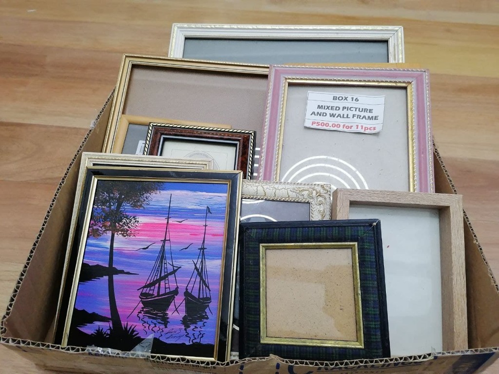 Picture and Wall Frame Bundle, Furniture & Home Living, Home Decor ...