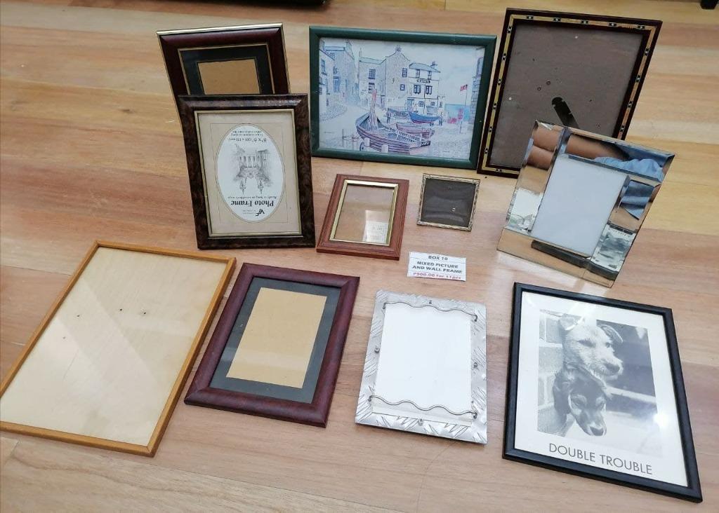Picture and Wall Frame Bundle, Furniture & Home Living, Home Decor ...