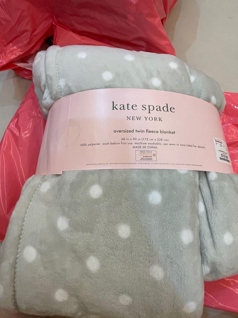 ?READY STOCK AUTHENTIC KATE SPADE BEDSHEET BLANKET, Furniture & Home  Living, Home Decor, Carpets, Mats & Flooring on Carousell