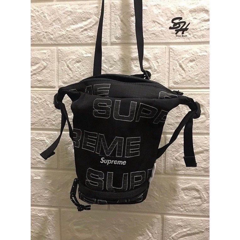 Supreme neck best sale pouch size