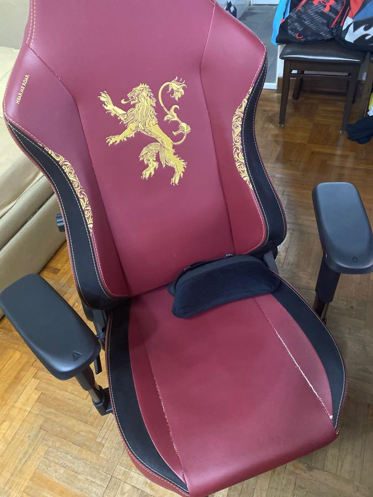 Secretlab chair, Furniture & Home Living, Furniture, Chairs on Carousell
