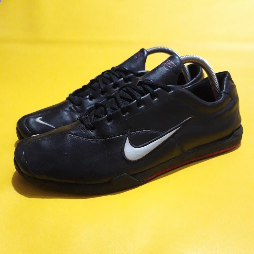 allegro nike shox Cinosural International School