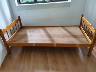 (Category: ) located in . Submitted by emmeo (Listing ID 1128306212, Image 1). Description: .