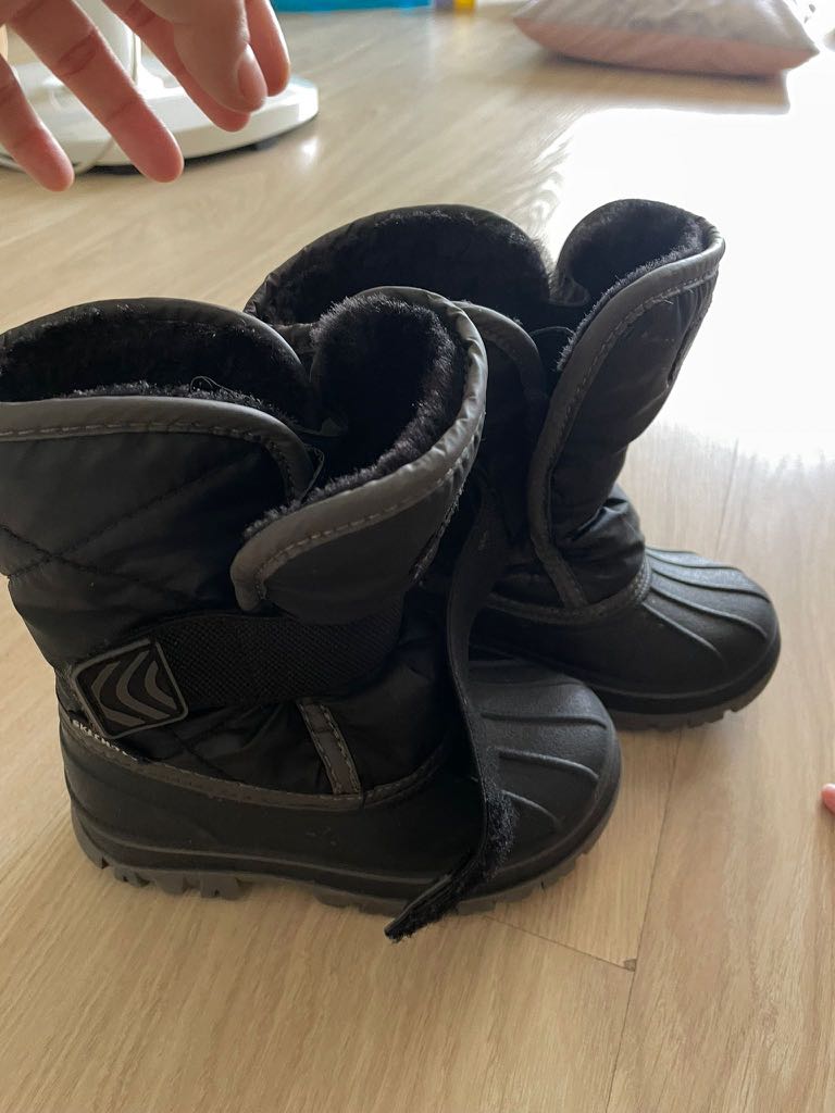 skechers winter boot
