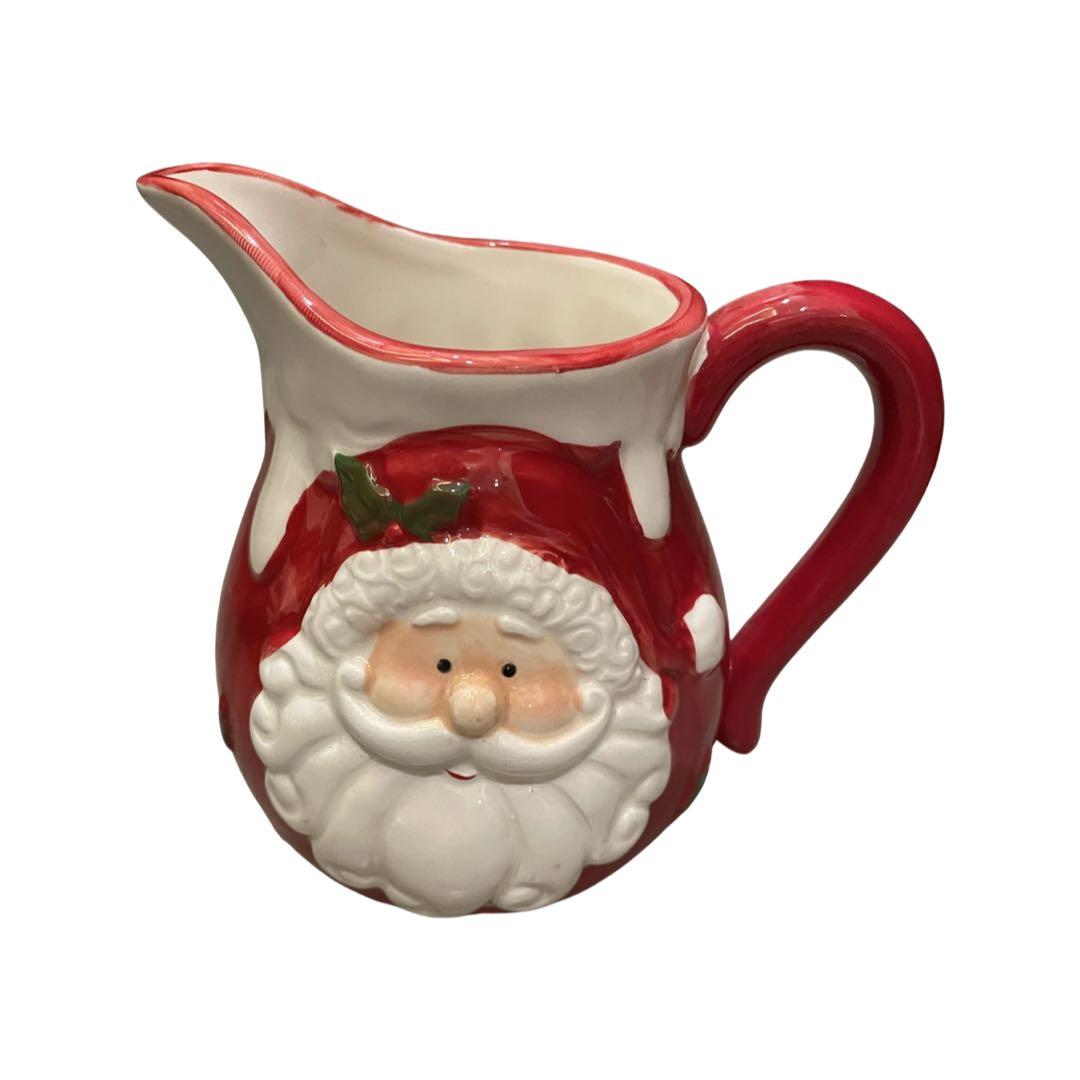 Small size santa pitcher (Category: Pitchers & Dispensers) located in Taguig. Submitted by sqaumejada (Listing ID 1128296834, Image 1). Description: Pick up in BGC.