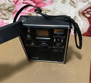 SONY ICF 5800 SHORTWAVE RADIO