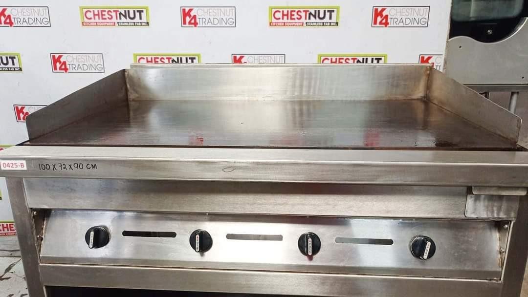 Stainless burger gas griddle (Category: BBQ, Grills & Hotpots) located in Makati City. Submitted by budgetappliance (Listing ID 1128302329, Image 1). Description: stainless burger gas griddle good condition with 30days warranty for inquiries pls text or call 09058994523.