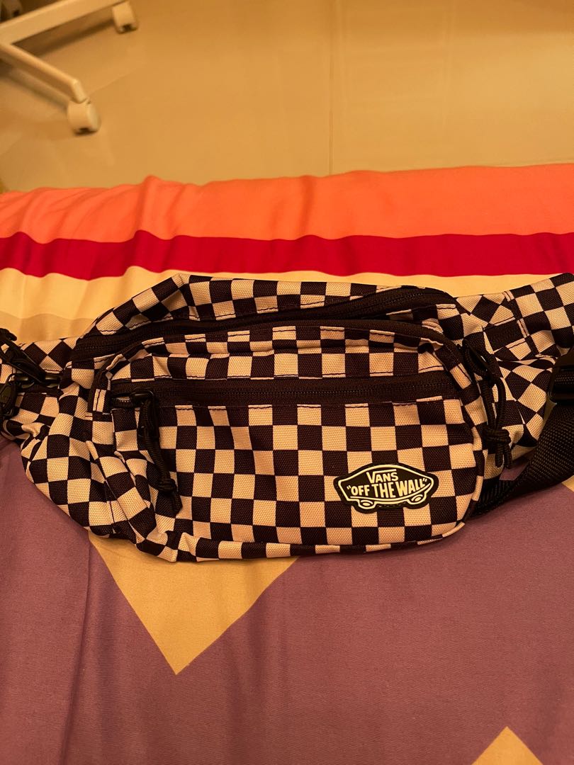 Vans Bum Bag, Men's Fashion, Bags, Belt 