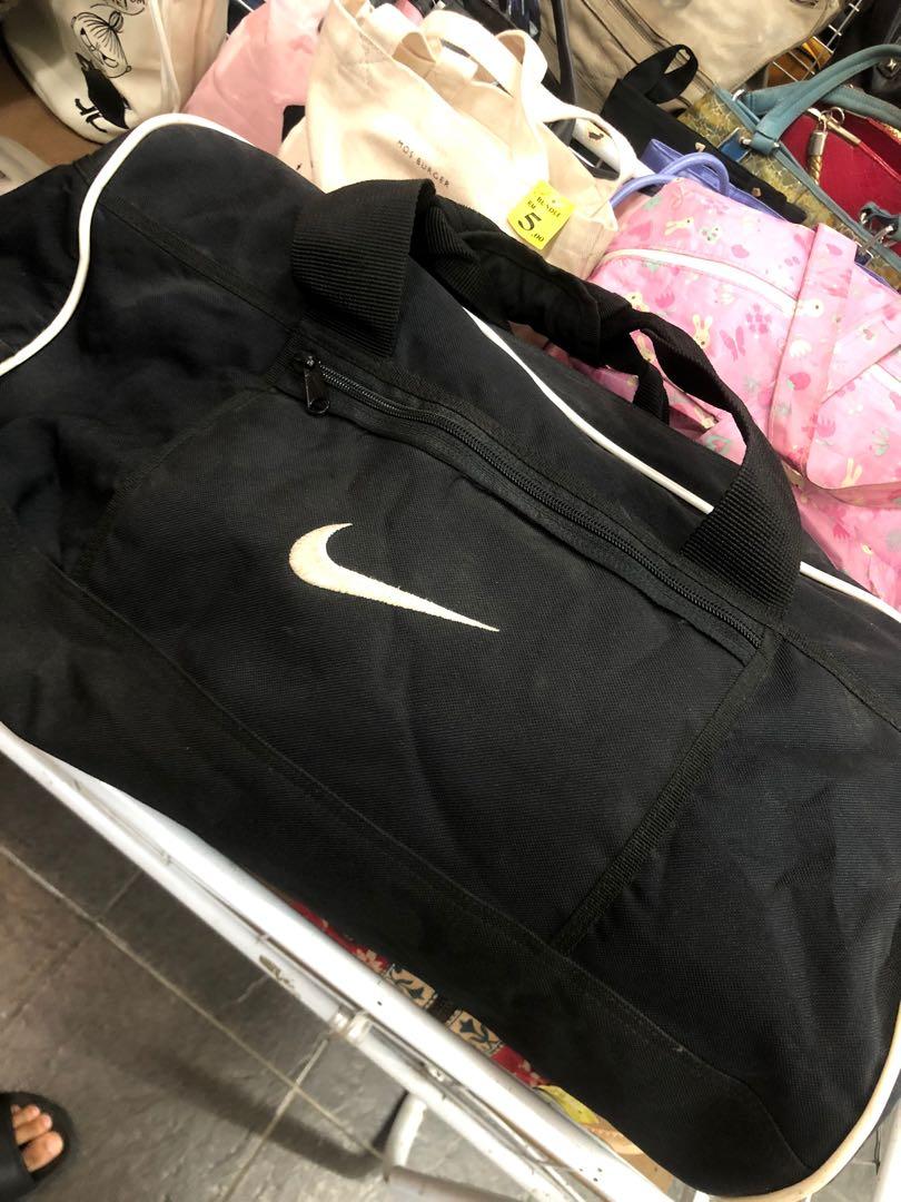 Vintage Nike Gym Bag Men s Fashion Bags Belt bags Clutches and