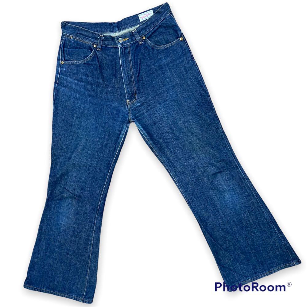 Women Wrangler Jeans Bell Bottom, Women's Fashion, Bottoms, Jeans &  Leggings on Carousell
