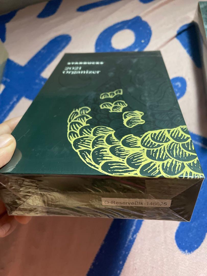 2021 STARBUCKS TRAVEL ORGANIZER (black reserve), Hobbies & Toys