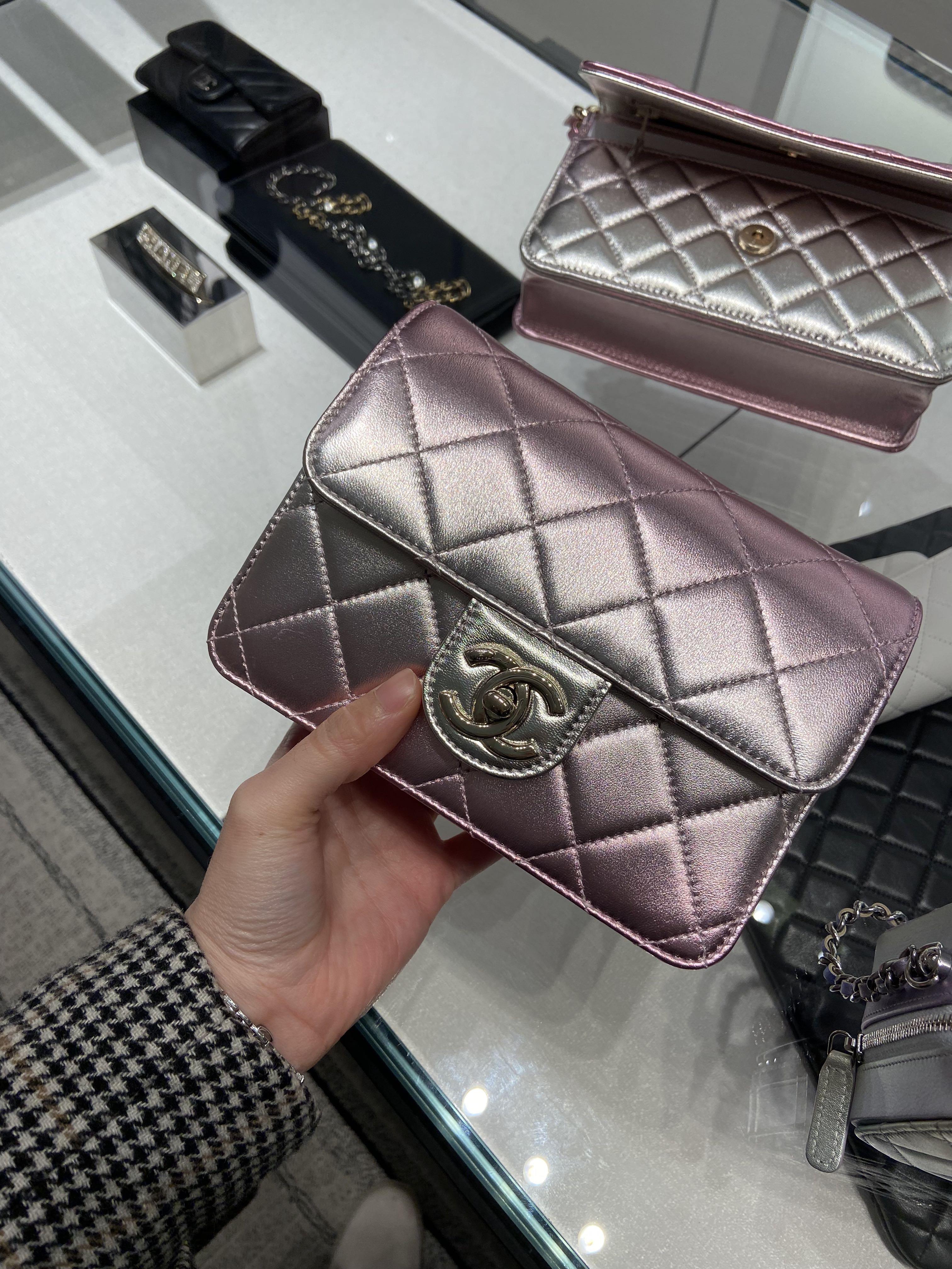 Brand New 22C Chanel Mini Flapbag Gradient Metallic Iridescent