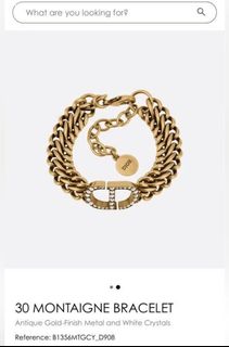 (Category: ) located in . Submitted by luxandbranded (Listing ID 1128677567, Image 1). Description: .