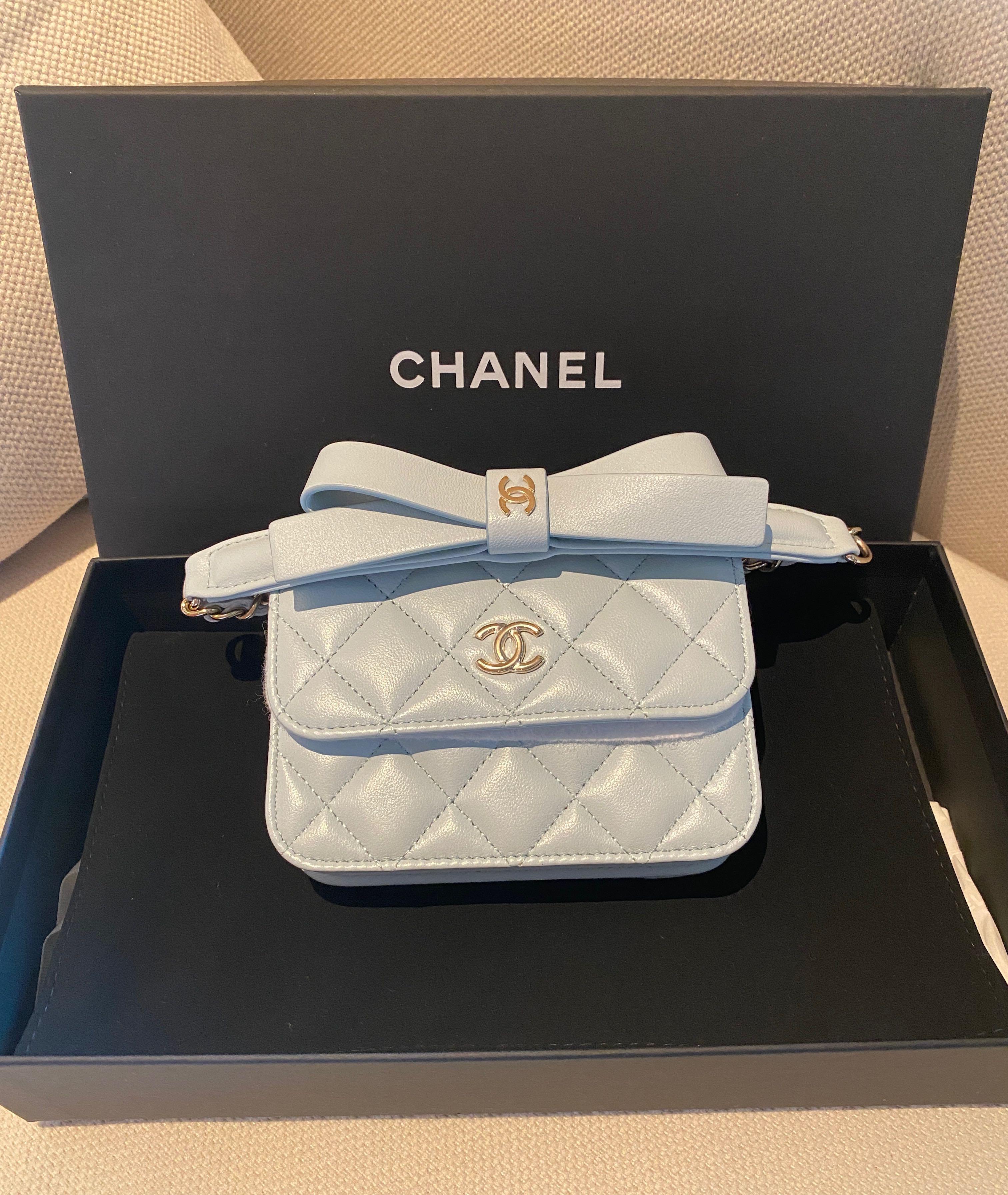 L🎀 Chanel Bow Clutch on chain with ribbon,Tiffany blue with lamb skin,  Luxury, Bags & Wallets on Carousell