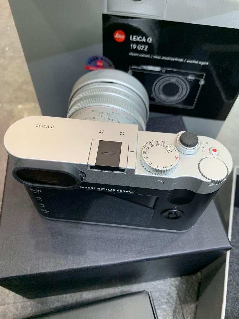 95-98% Leica Q Typ 116 # 19022 body silver, 攝影器材, 相機- Carousell