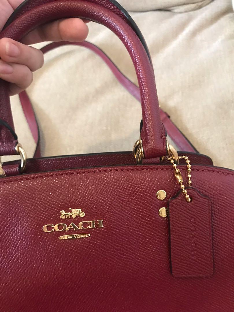 Authentic Coach Bag from Canada 🇨🇦 , Women's Fashion, Bags & Wallets,  Purses & Pouches on Carousell