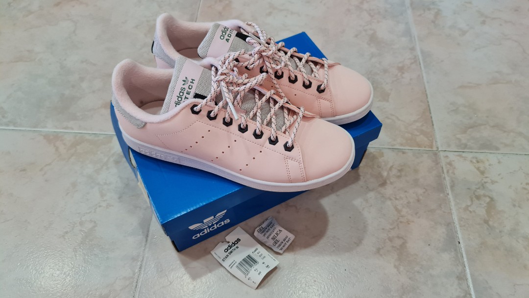 Adidas originals stan smith best sale nuud nubuck sneakers in pink