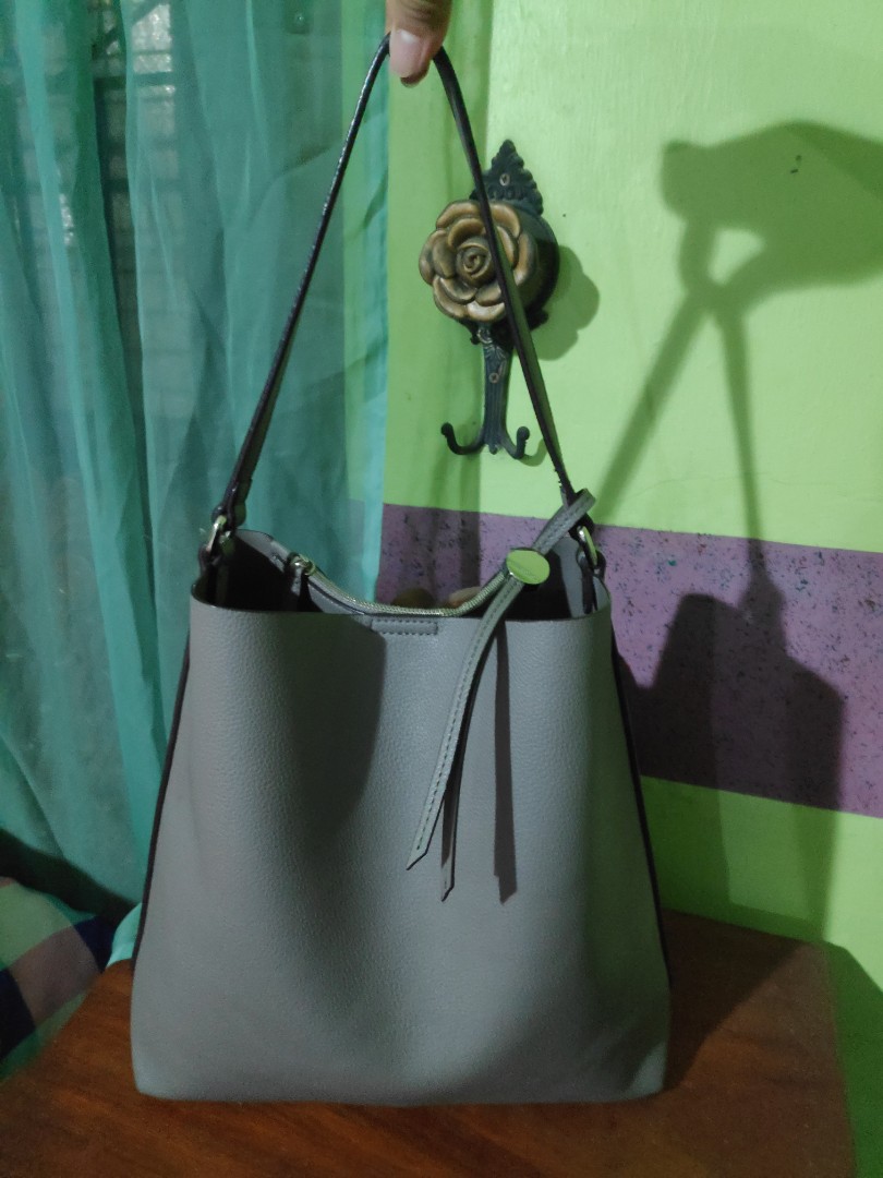 Anne klein sales bucket bag