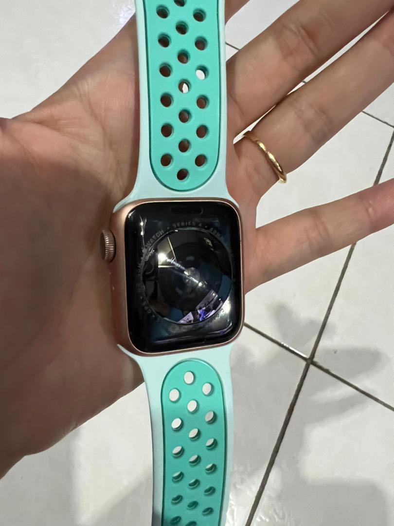 Apple watch s4 cheap rose gold