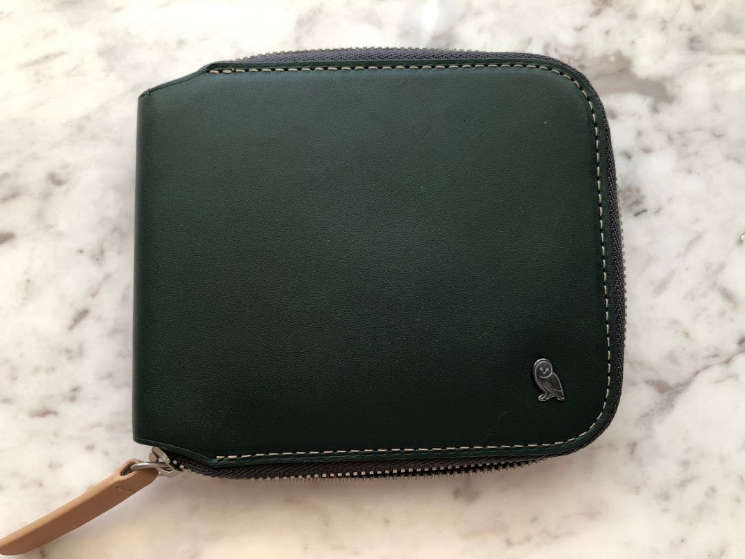Bellroy zip wallet in dark green, Men's Fashion, Watches & Accessories