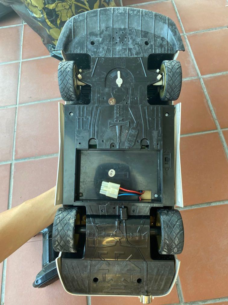 Broken rc car., Hobbies & Toys, Toys & Games on Carousell
