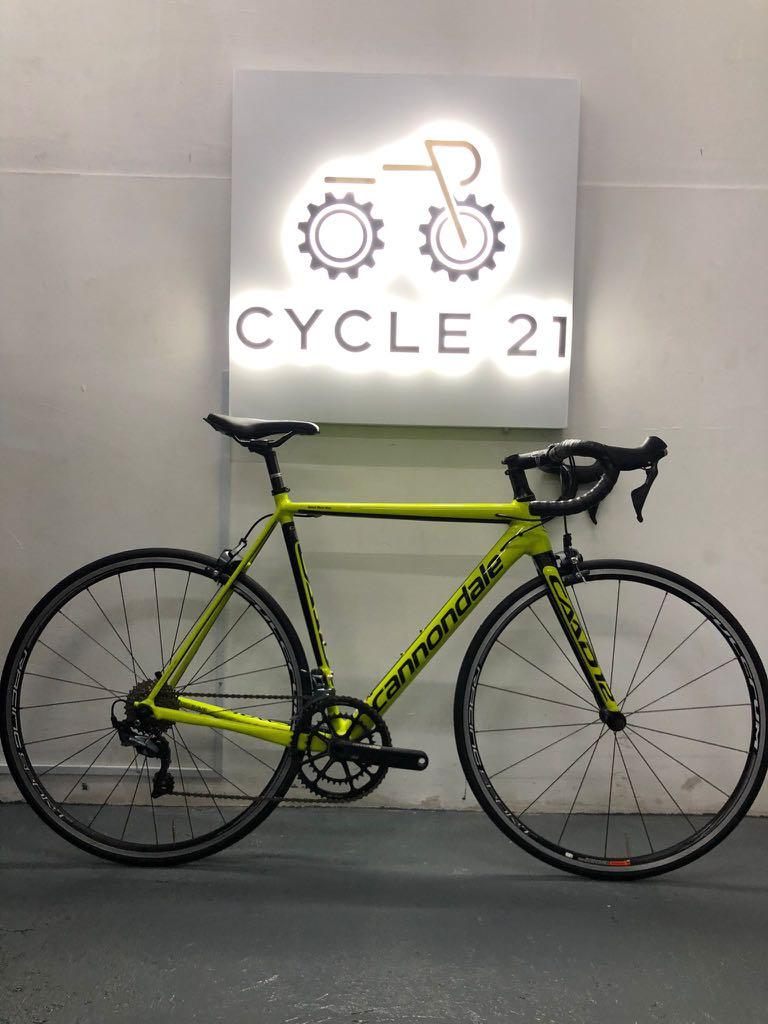 CLEARANCE CANNONDALE CAAD 12 WITH SHIMANO ULTEGRA R8000 GROUPSET