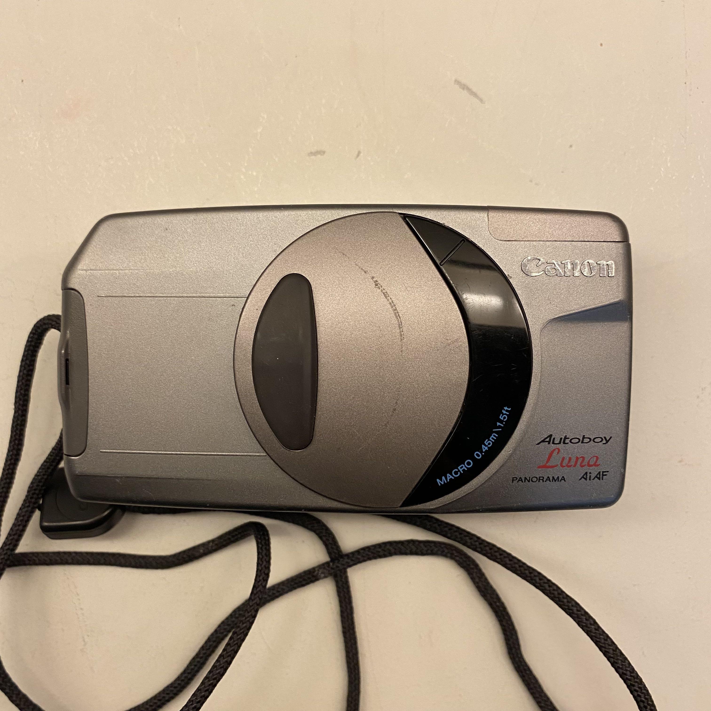 Canon Autoboy Luna Panorama Ai Af Point and Shoot Film Camera