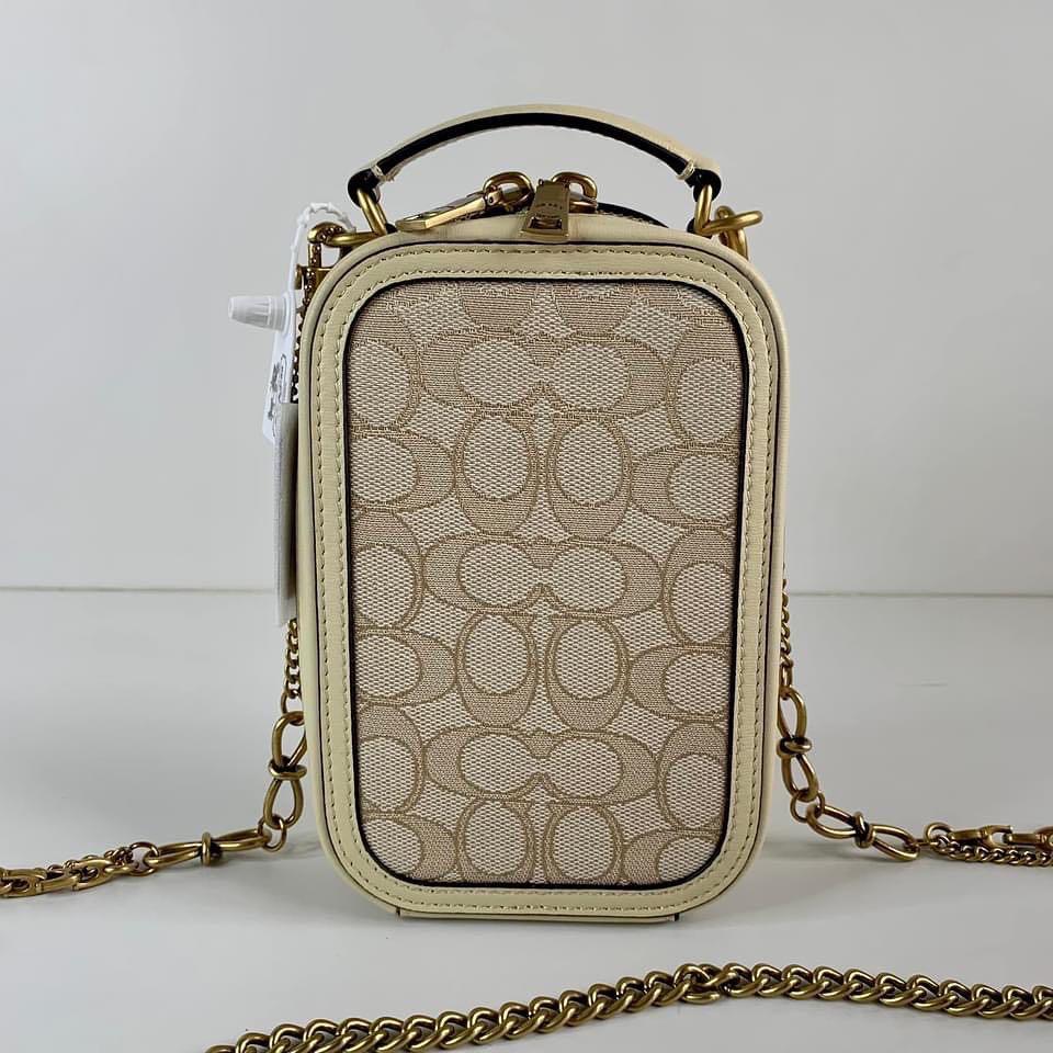 Coach Alie Camera Bag in Signature Jacquard, Women's Fashion, Bags & Wallets, Crossbody Bags on