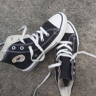 (Category: ) located in . Submitted by shoeshackk (Listing ID 1128669126, Image 1). Description: .