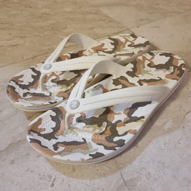 Mens camo croc flip flops online