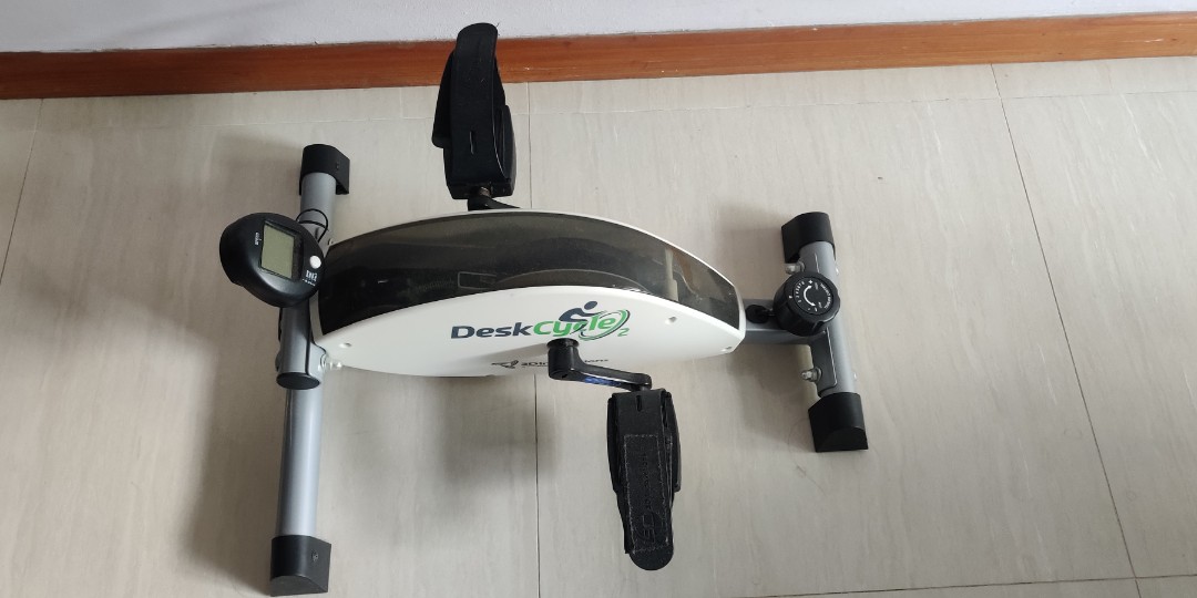 Desk Cycle 2, Sports Equipment, Exercise & Fitness, Cardio & Fitness