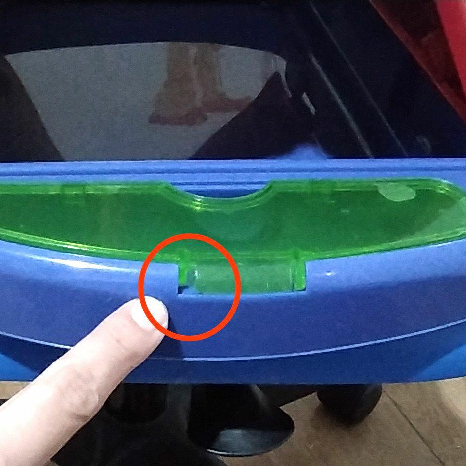 ELC Tabletop Art Centre papan tulis portable untuk anak, Toys & Collectibles, Mainan di Carousell