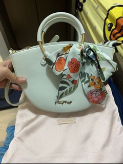 （分類：）位於 。 由 ynwinnie 提交（商品編號 1128632272，圖片 1）。簡介： 。