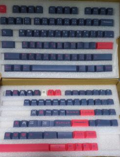 （分類：）位於 。 由 heylok_ 提交（商品編號 1128670790，圖片 1）。簡介： 。