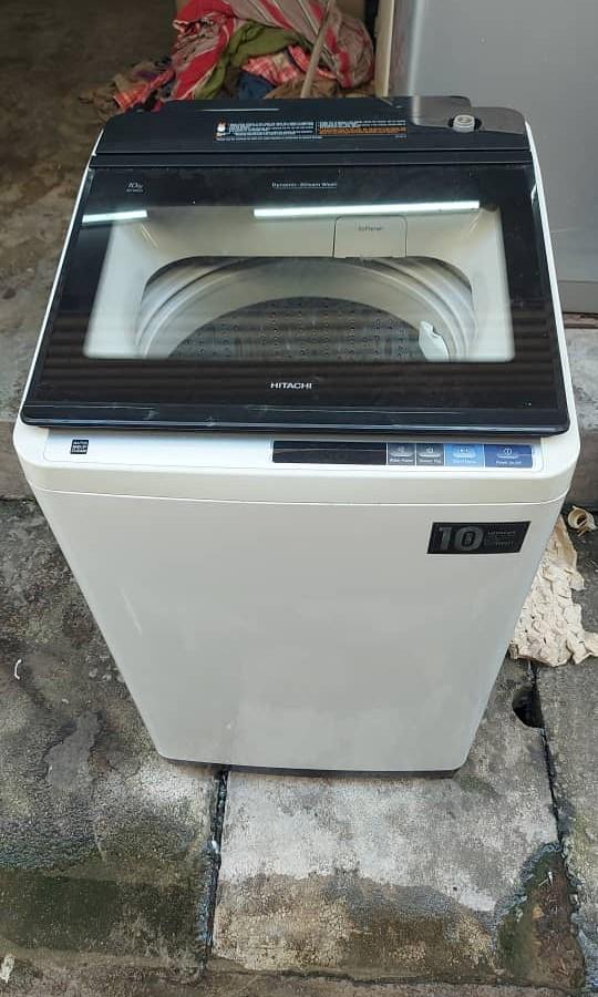 Hitachi washing store machine