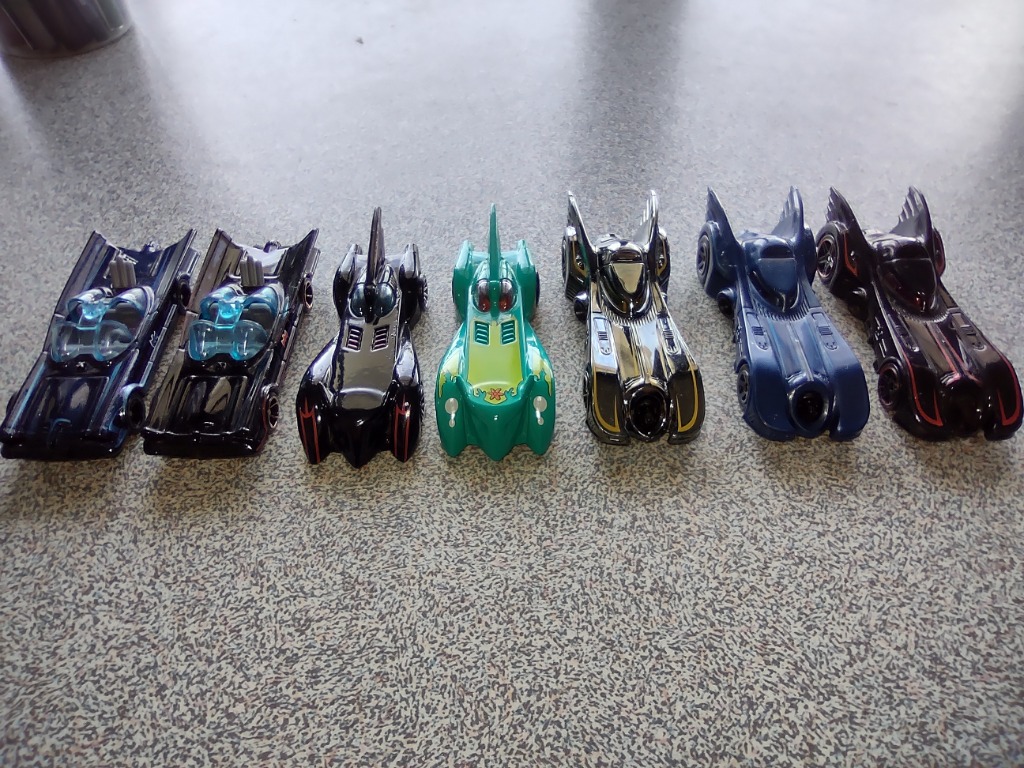 Hot Wheels Batmobile Collection 