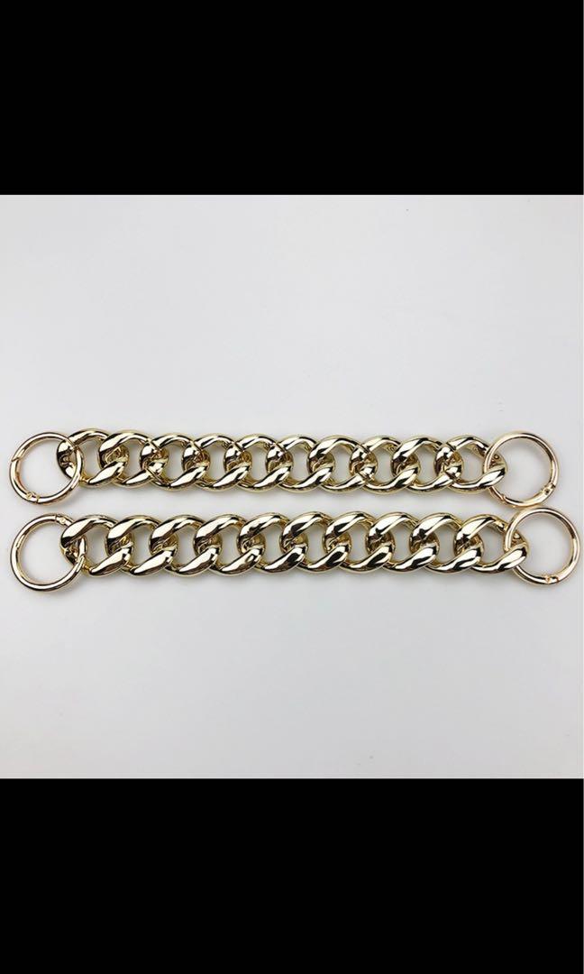 Jibbitz Gold Chain, Women's Fashion, Activewear on Carousell