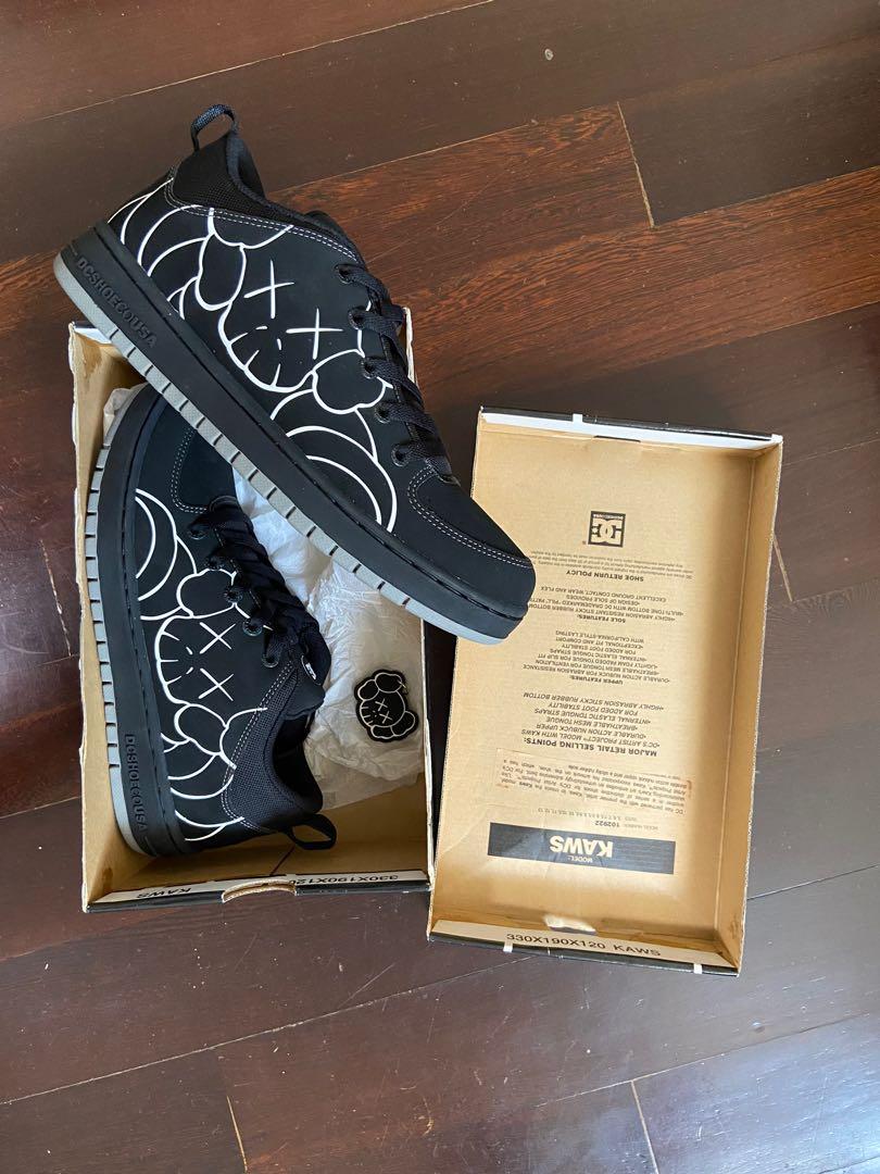 Dc shoes x kaws store