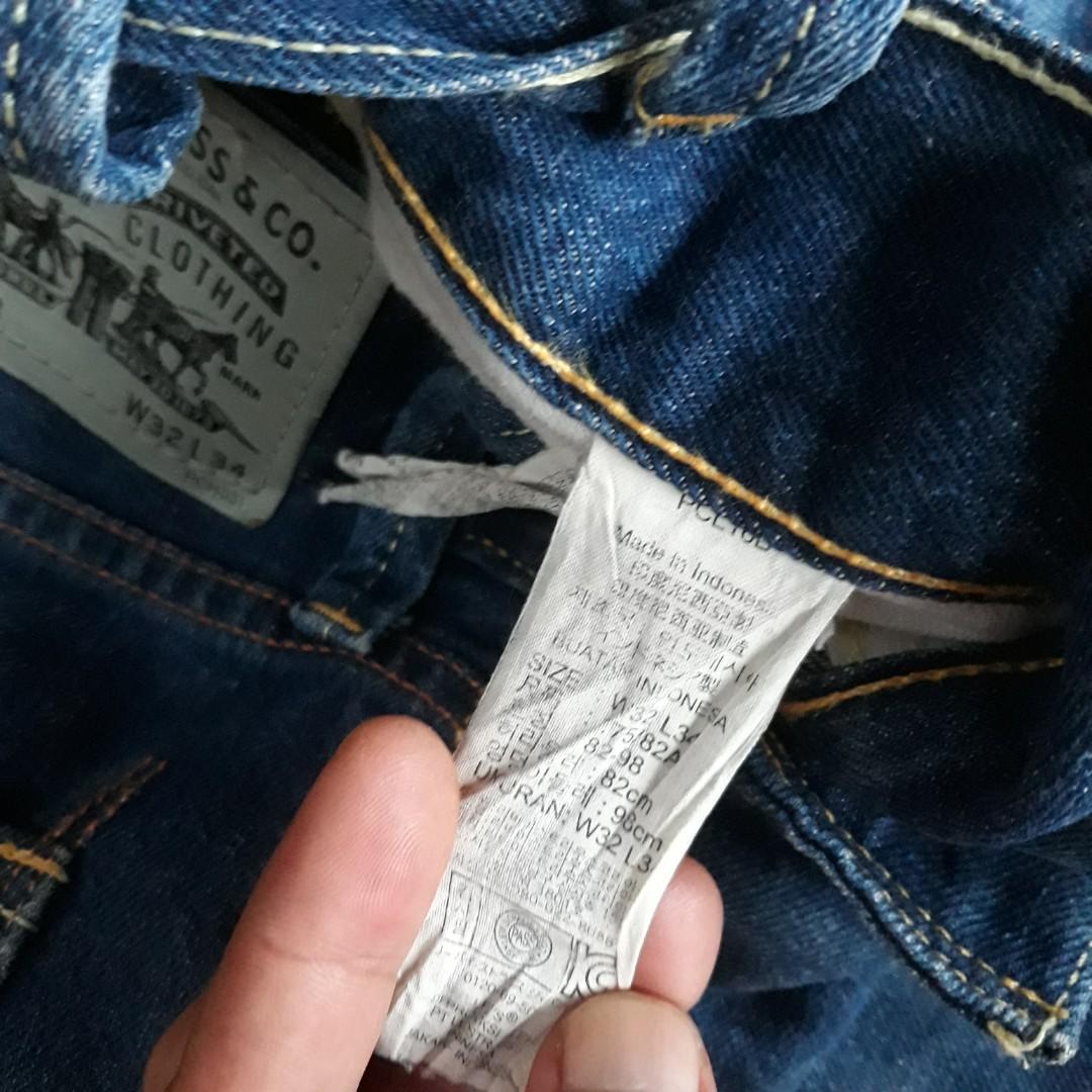 LEVI'S 523 STRAIGHT JEANS SIZE W32 L34 