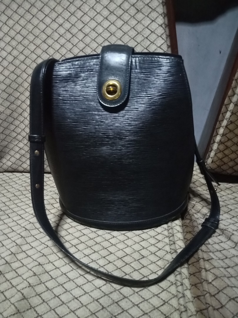 Handbag Louis Vuitton Saint Cloud GM Shoulder Bag Epi Leather M52195  121060288  Heritage Estate Jewelry