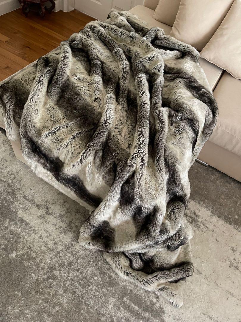 Luxe grey faux fur throw (large), Furniture & Home Living, Home Decor