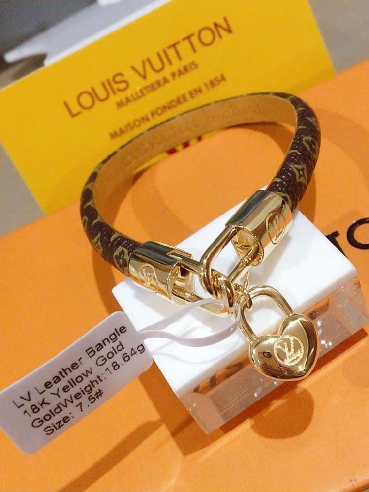 LV leather bangle (Category: Luxury Accessories) located in Manila. Submitted by lynsantosmarcos (Listing ID 1128589173, Image 2). Description: 18k yellowgold Sold per gram Pawnable.