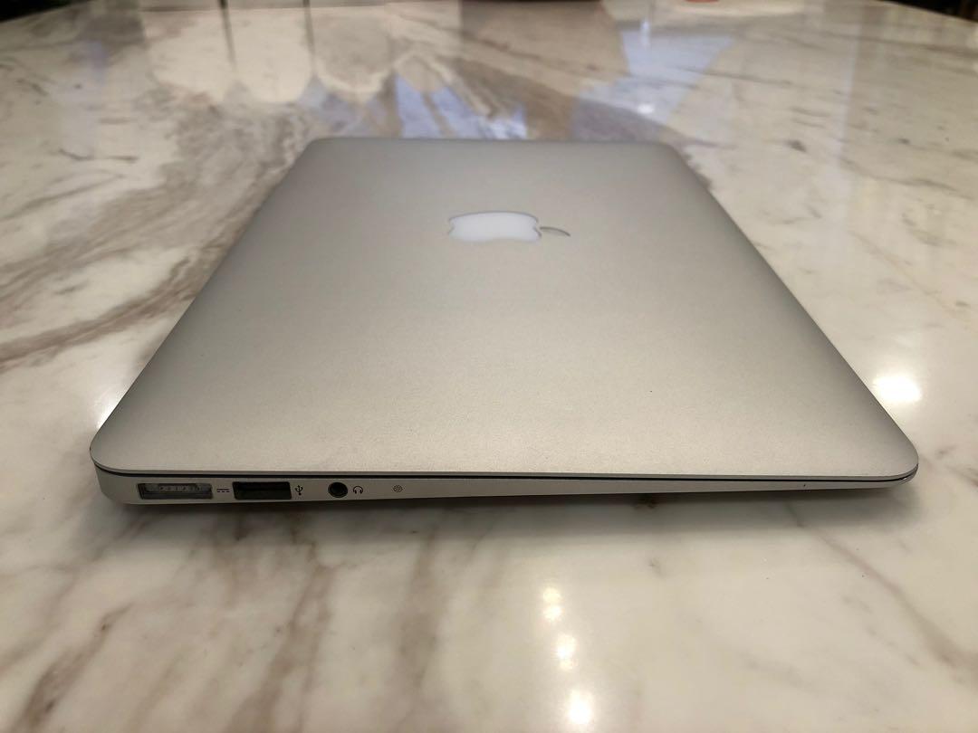 MacBook Air (11 inch, Mid 2012) [8GB RAM, 500GB SSD, 1.5GB