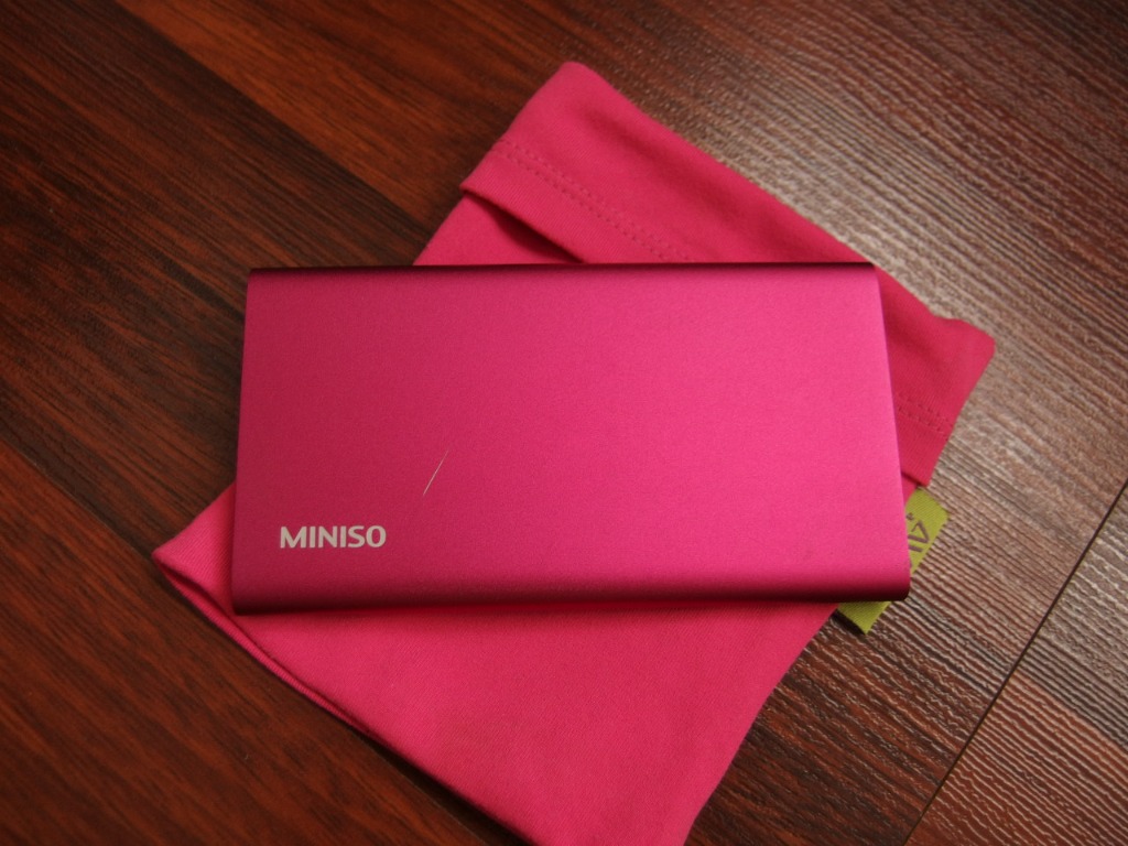 MINISO Power Bank 4000mAh Charging For All Mobile Phone, Mobile Phones