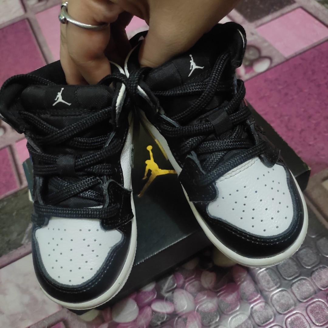 Jordan 1 deals crayon pack