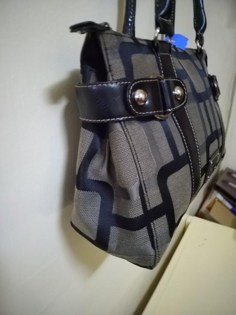 Nine west gray 2025 purse