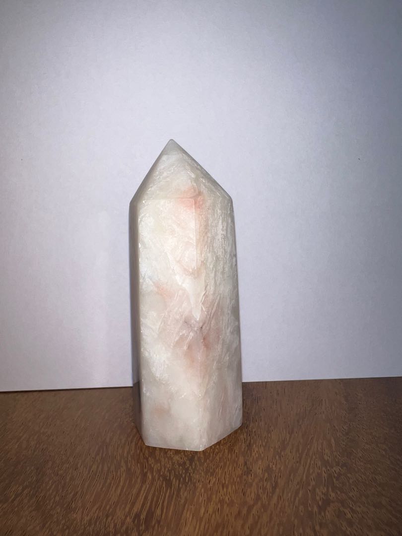 Pink Soapstone tower (P01), Women's Fashion, Jewelry & Organisers