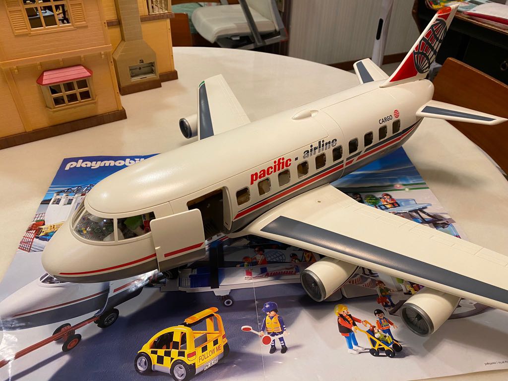 Vaardigheid resultaat woonadres Playmobil 4310 Pacific Airline Cargo JUMBO Airplane Jet, Hobbies & Toys,  Toys & Games on Carousell
