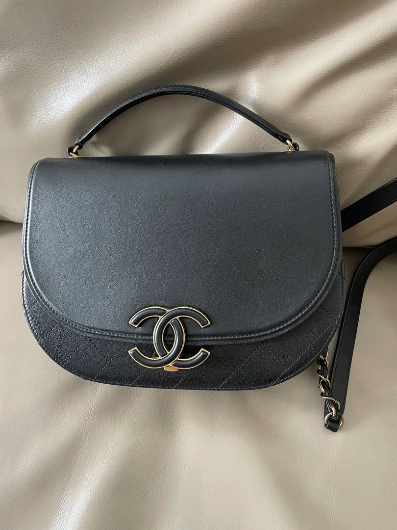 Chanel - Large Coco Curve Flap Bag - Black - Pre-Loved